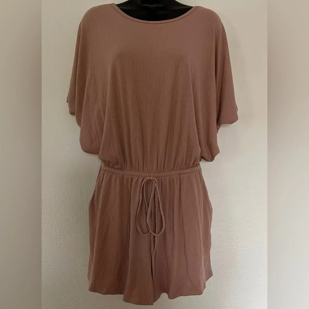 Lelis Ribbed Romper Size Medium - Picture 1 of 5